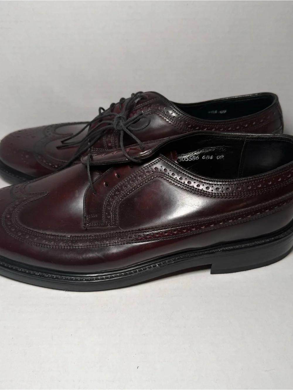 Florsheim Leather Dress Shoes Stratford Wing Tip Deep Burgundy Mens Sz 8.5
